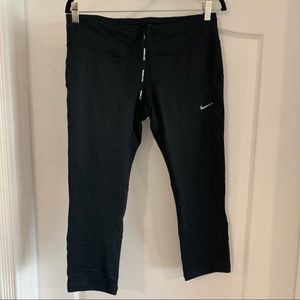 Nike Dri-Fit Capri leggings black - Large